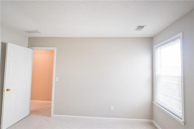 Building Photo - 4113 Glenaire Way NW