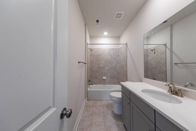 Building Photo - 9141 Daydreamer Ct
