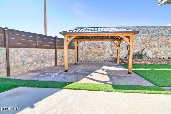 Building Photo - 1723 Eased St