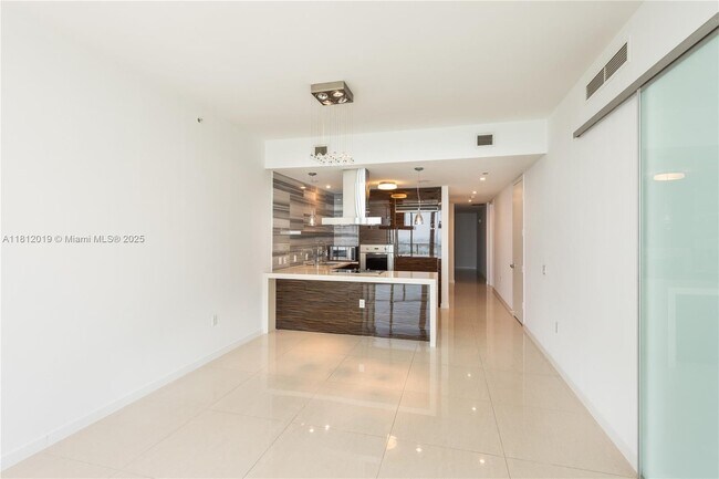 Building Photo - 1100 Biscayne Blvd