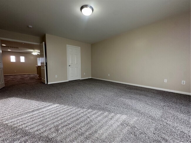 Building Photo - 6567 W Musette Ave