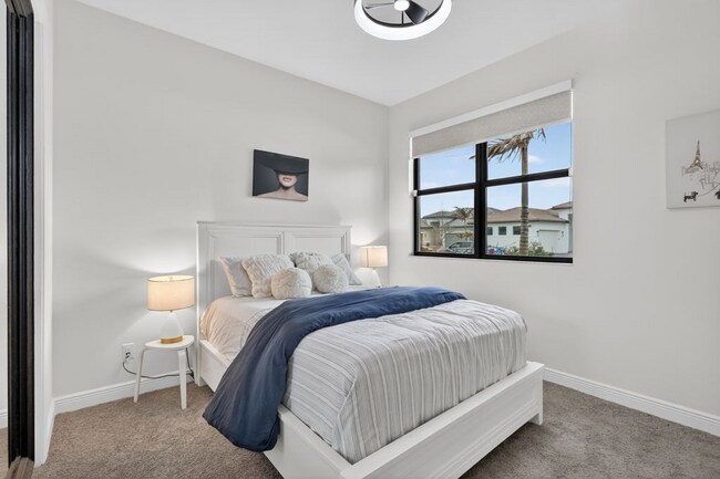 Building Photo - 10195 SW Latium Wy