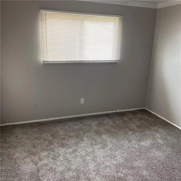 Building Photo - 533 Bon Air Ave