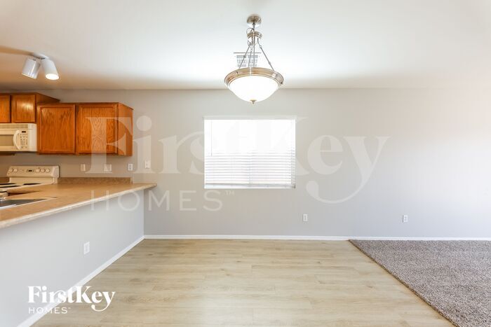 Building Photo - 11597 W Vogel Ave