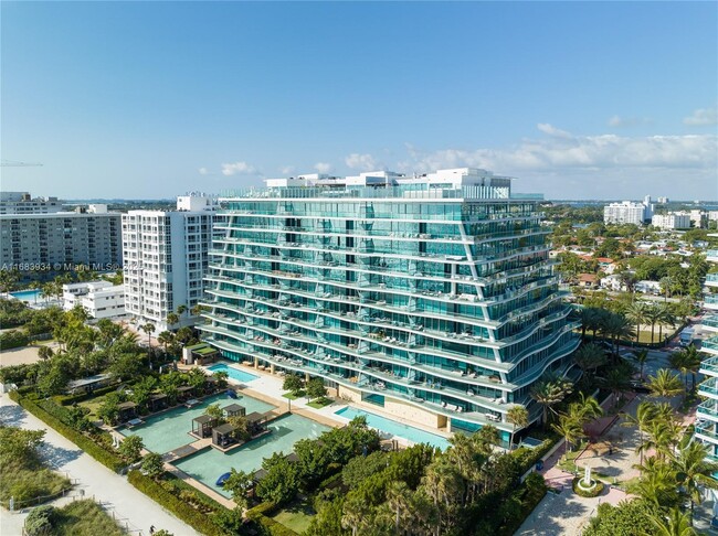 Building Photo - 9349 Collins Ave