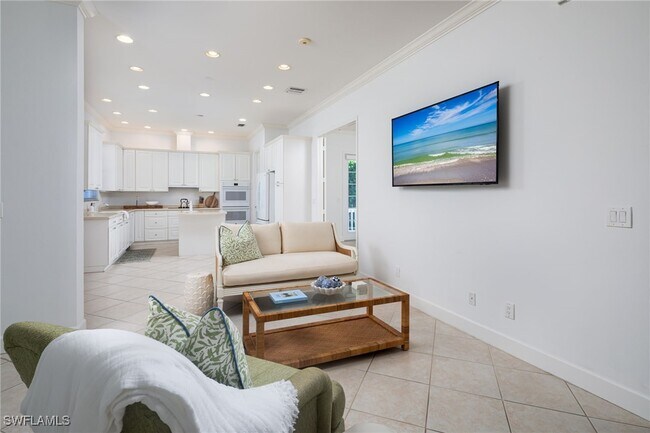 Building Photo - 155 1st Ave S