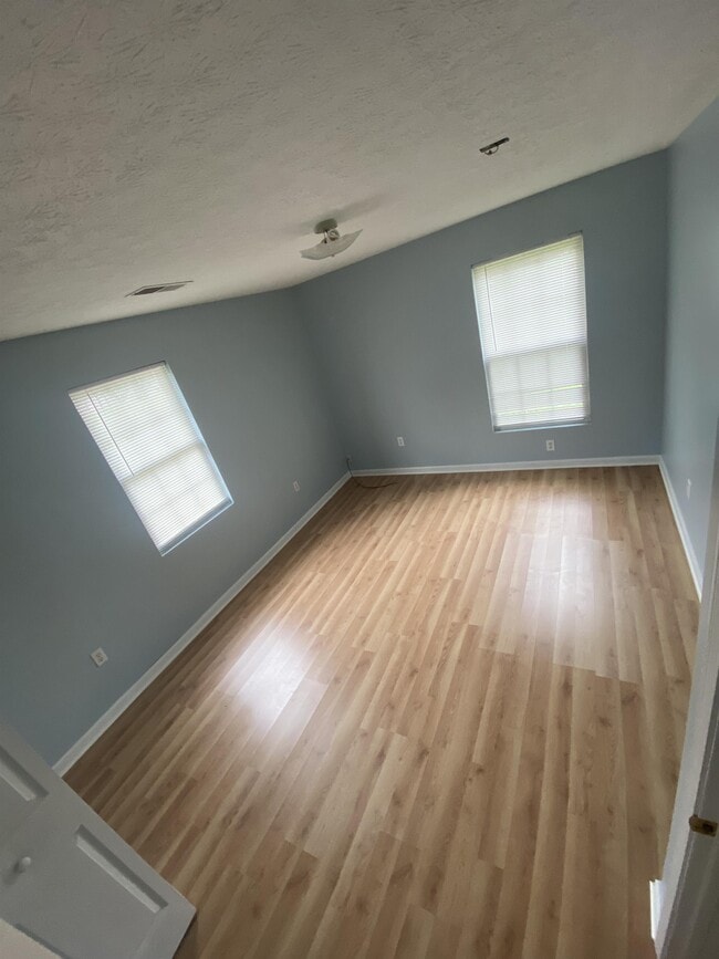 Building Photo - 114 Shoffner Loop