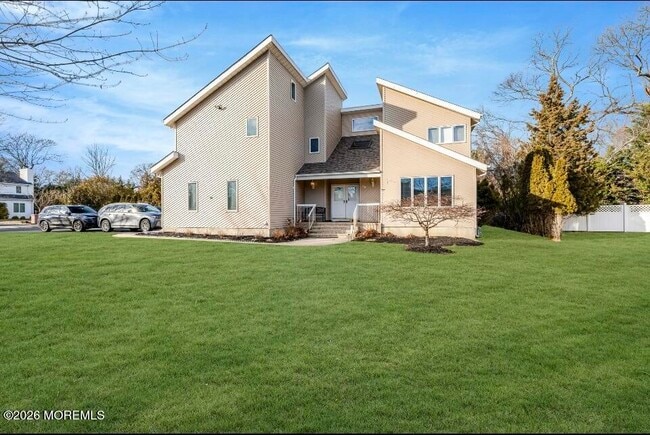 Building Photo - 28 Musket Ln