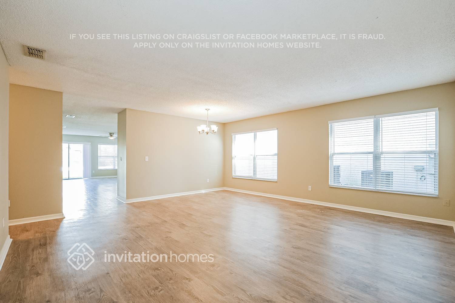 Building Photo - 713 Battery Pointe Dr