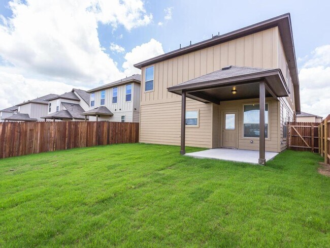 Building Photo - 3904 Kennedy Grace Ln
