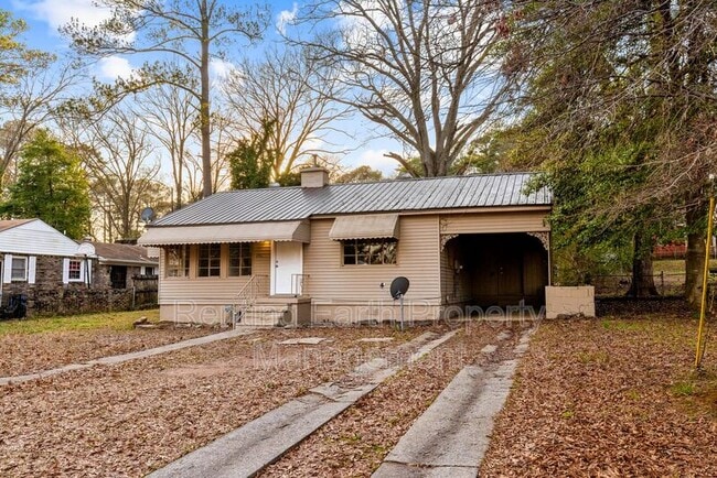 Building Photo - 620 Annie Laura Dr