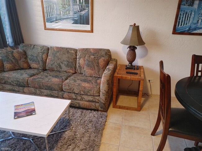 Building Photo - 2 br, 1.5 bath Condo - 111 Kahului Beach R...