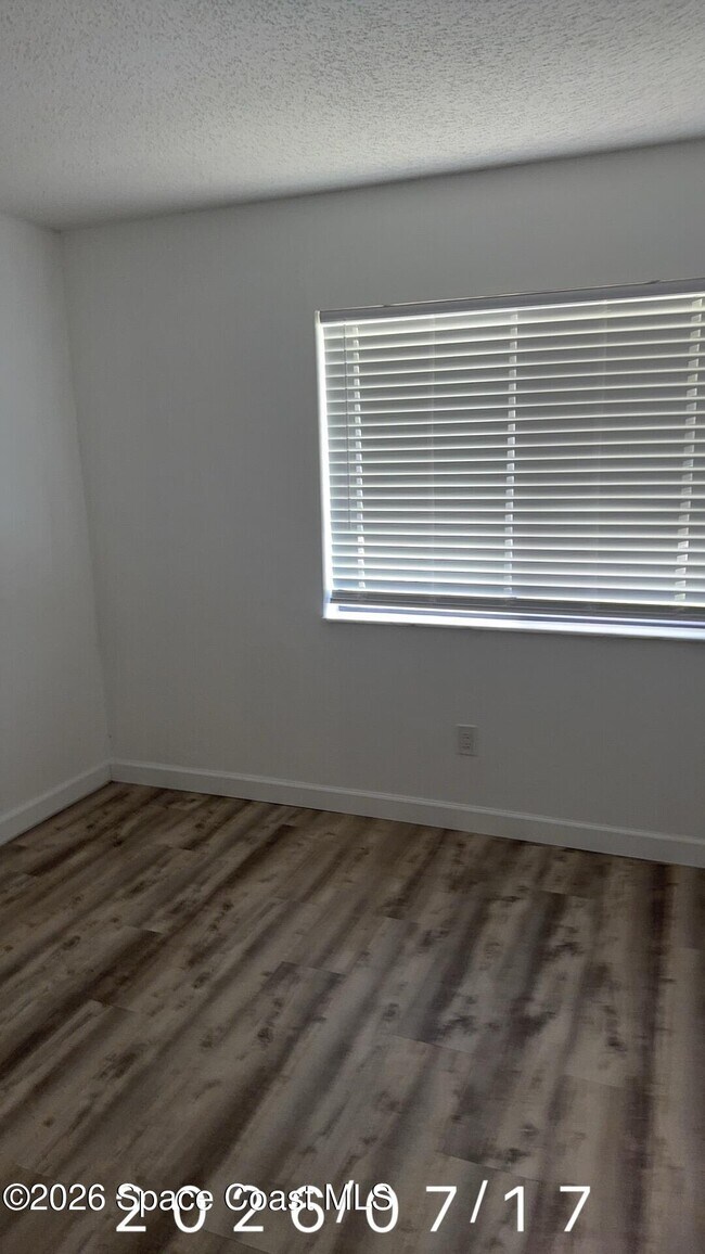 Building Photo - 1418 Paley Cir SE