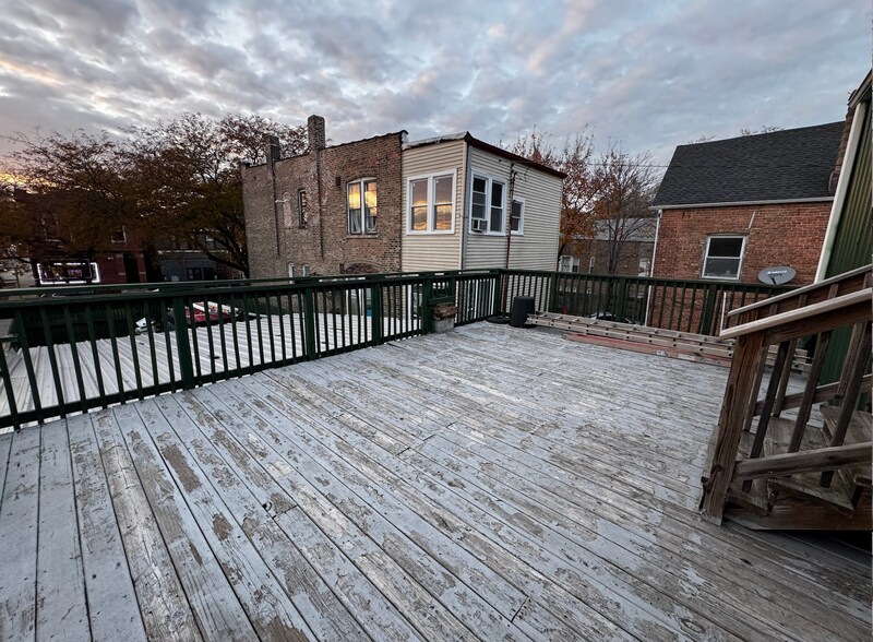 Building Photo - 3248 W 25th St