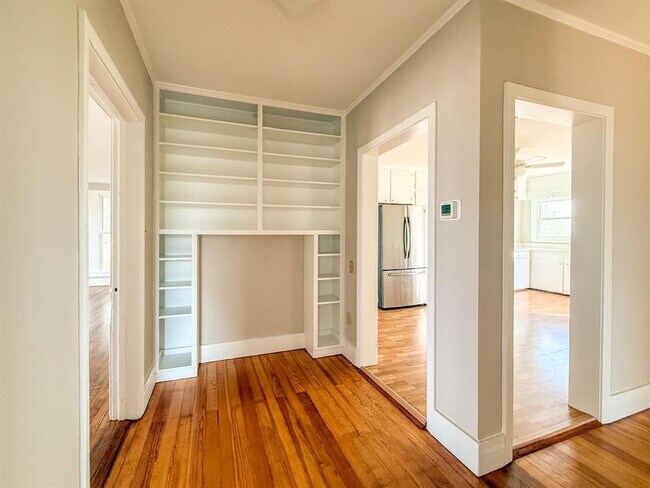 Building Photo - 267 Bodemann Ln