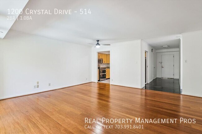 Building Photo - 1200 Crystal Dr