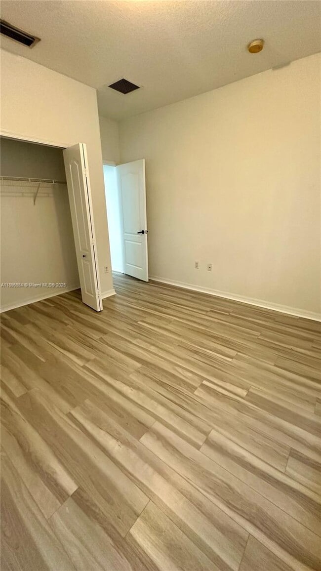 Building Photo - 4316 NW 113th Ct