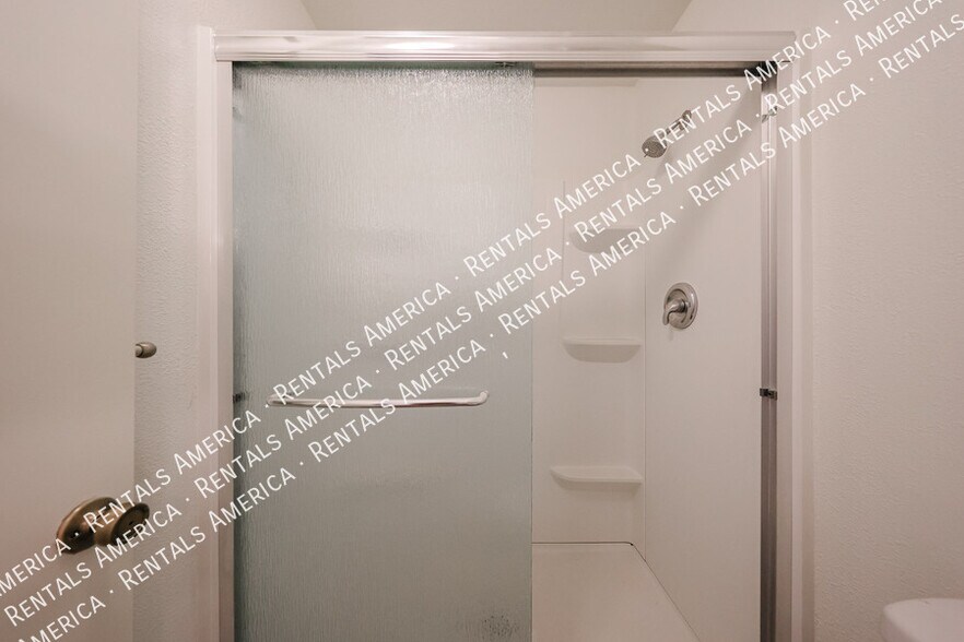 Building Photo - 5525 E Thomas Rd