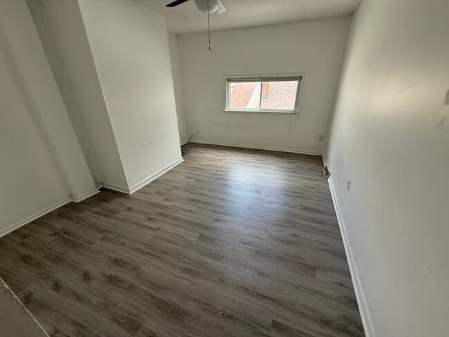 Building Photo - 2514 Josephine St