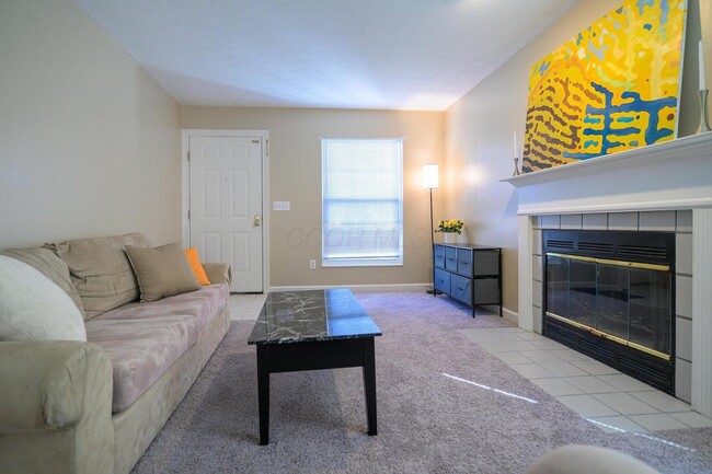 Building Photo - 961 Philadelphia Dr