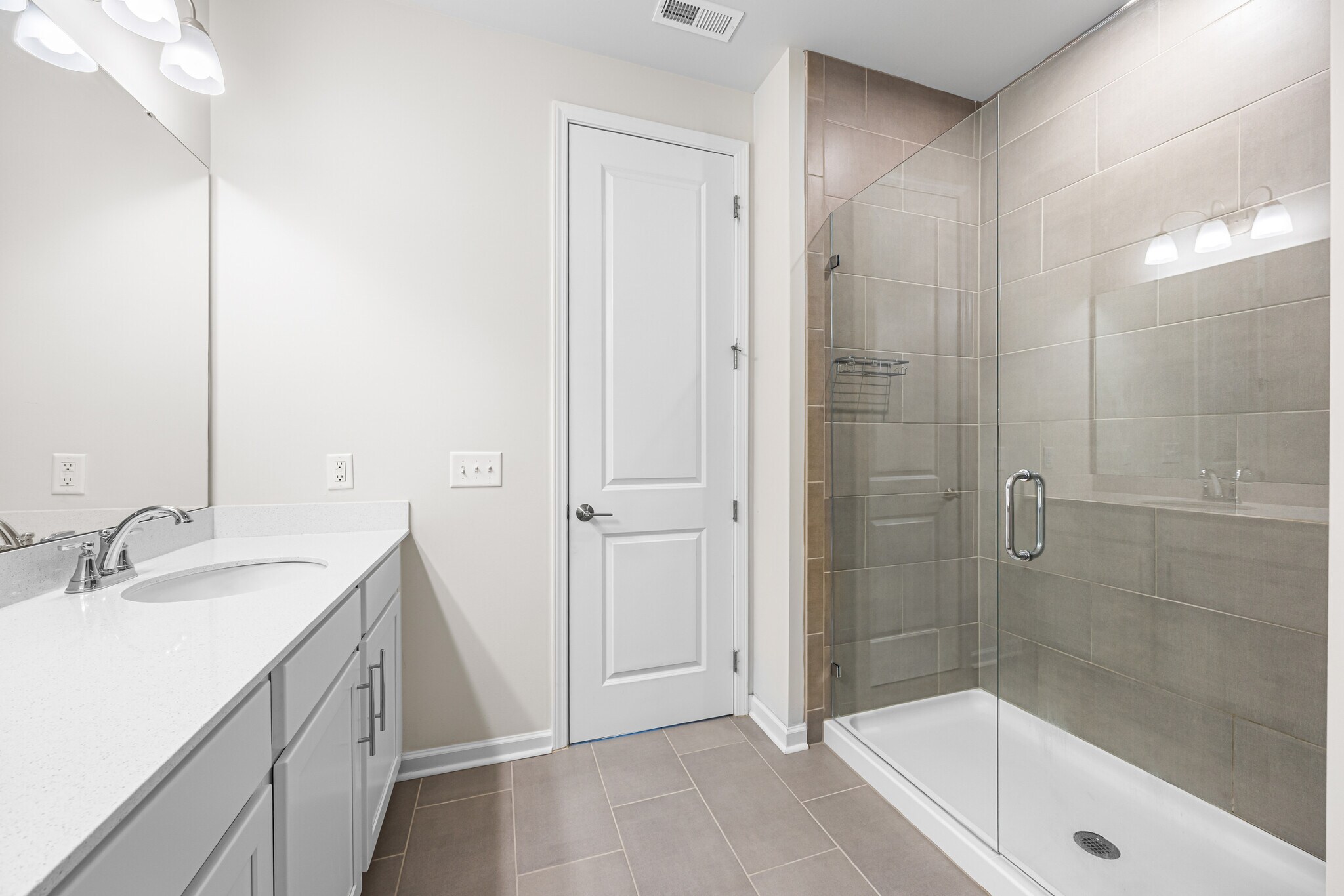 Building Photo - 529 Madison Falls Ct