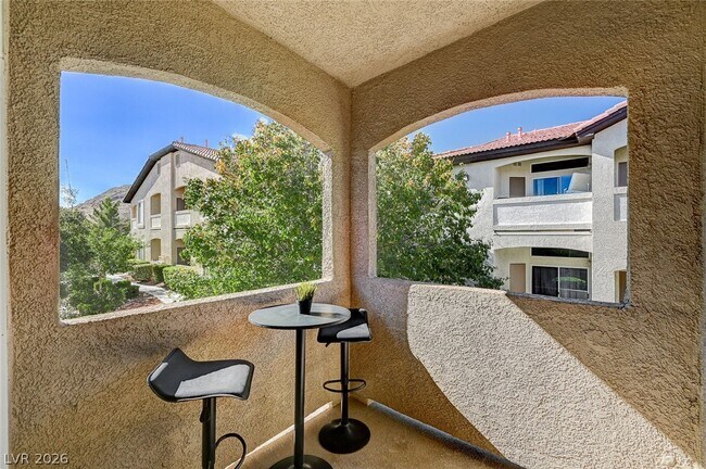 Building Photo - 3351 Indian Shadow St