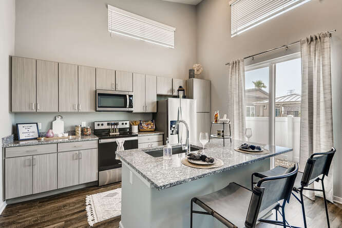 Building Photo - Grandstone at Sunrise Villas