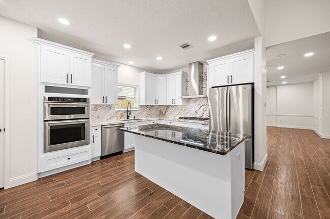 Building Photo - 17907 Pelican Way Rd