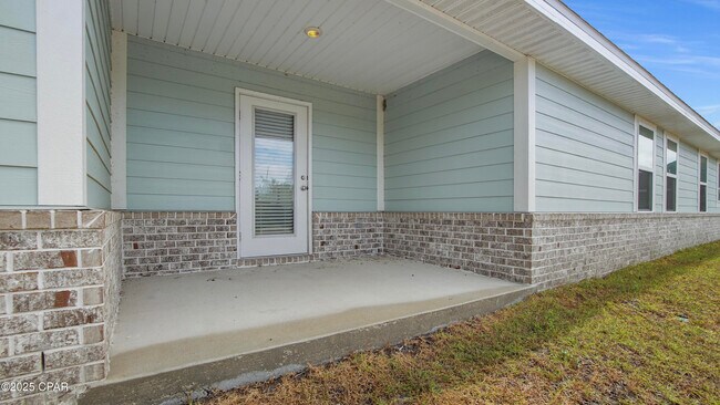 Building Photo - 11432 Poston Rd