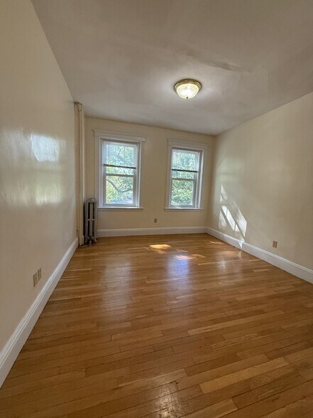 Building Photo - 41 Wendell St