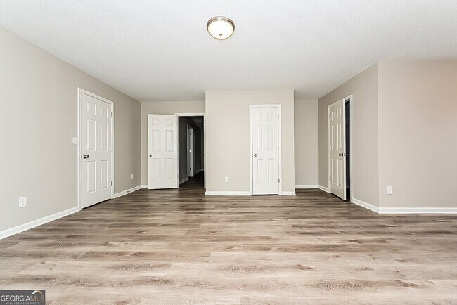 Building Photo - 4305 Ward Bluff Dr