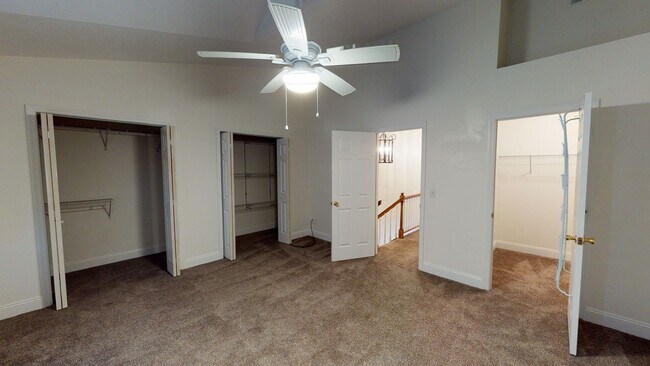 Building Photo - 2 Bed 1.5 Bath Townhouse for Rent in Monaca