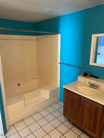 Bathroom - 111 4th St