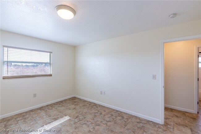 Building Photo - 1314 Denise Ave