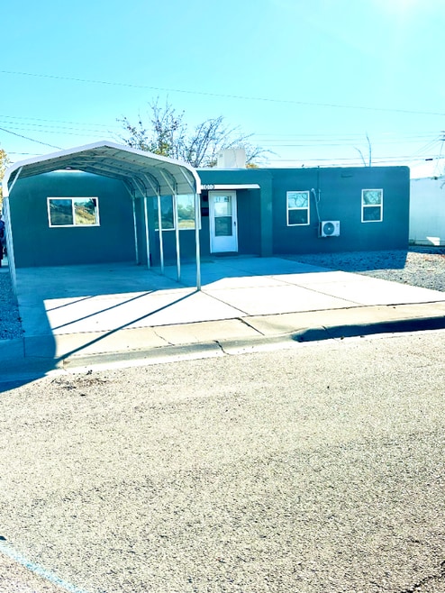 Building Photo - 1010 Indian Wells Rd