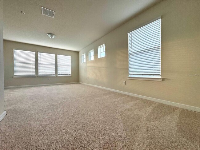 Building Photo - 10904 Leafshore Lp