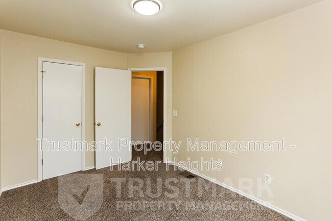 Building Photo - 2710 Vernice Loop