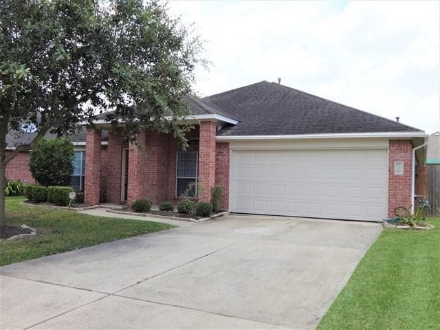 Primary Photo - 420 Magnolia Estates Dr