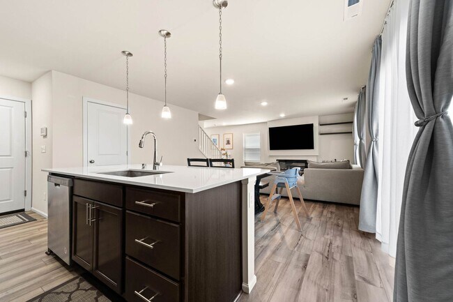 Building Photo - 15204 Prescott Lp SE