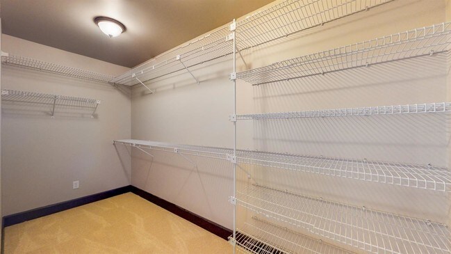 Building Photo - 311 Patchen Dr