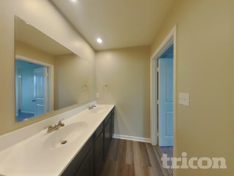 Building Photo - 8514 Hulton Rd