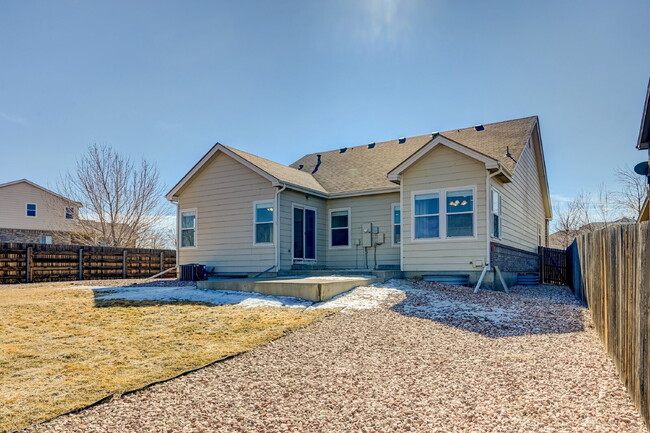 Building Photo - $2,750.00, 3 Bed, 2 Bath Ranch Style Home ...
