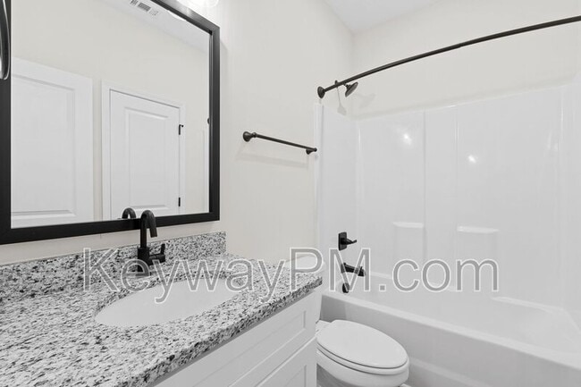 Building Photo - 5029 Greer Dr