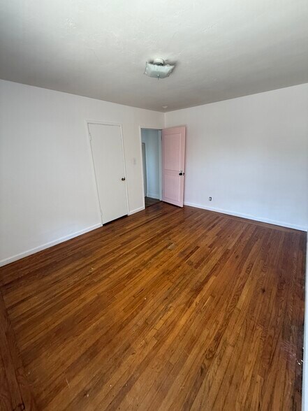 Building Photo - 16859 Alisal Ct