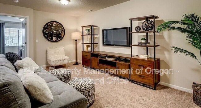 Building Photo - 6714 NW 158th Ave