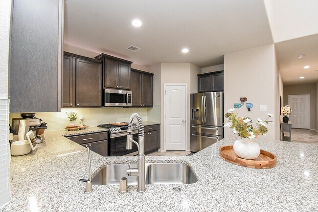 Building Photo - 23819 Naples Shore Dr