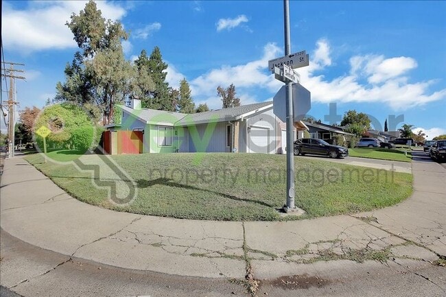 Building Photo - 3901 Senate Ave