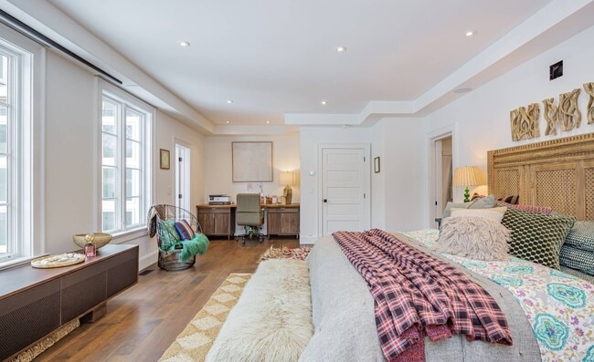 Building Photo - 41 Deep Woods Ln