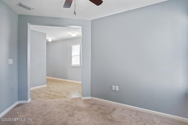 Building Photo - 11647 Pacific Dogwood Ct