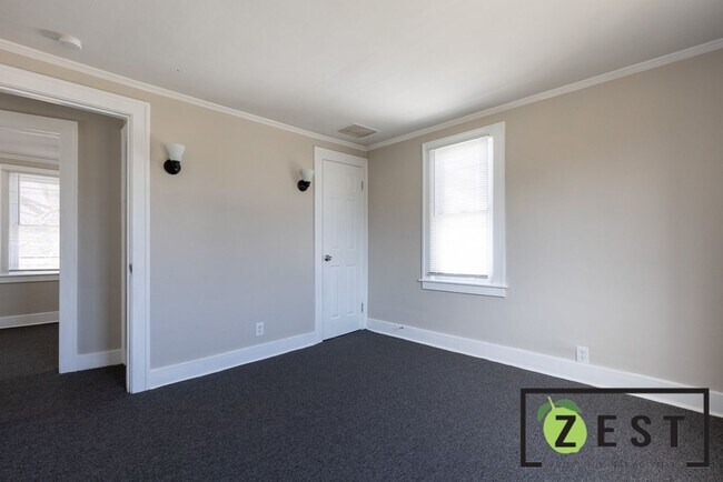 Building Photo - BEAUTIFULLY REMODELED - 3-Bedroom 1-Bathroom 2-Car Garage